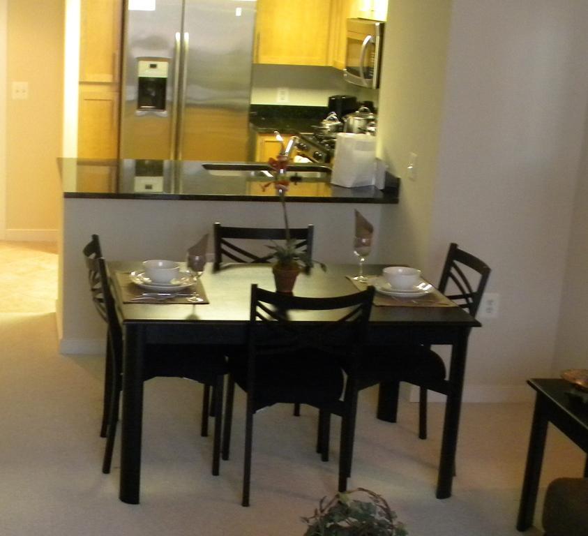 Madison Hospitality At 1401 Joyce Street Арлингтън Стая снимка